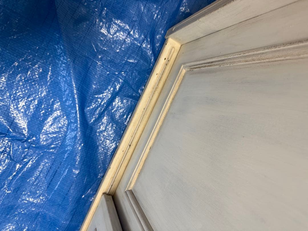 部屋置きにしたら結構いい　ブロカント　キャビネット