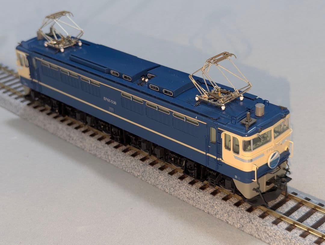 KATO　EF65 500番台 特急色 【1-303】　HOゲージ