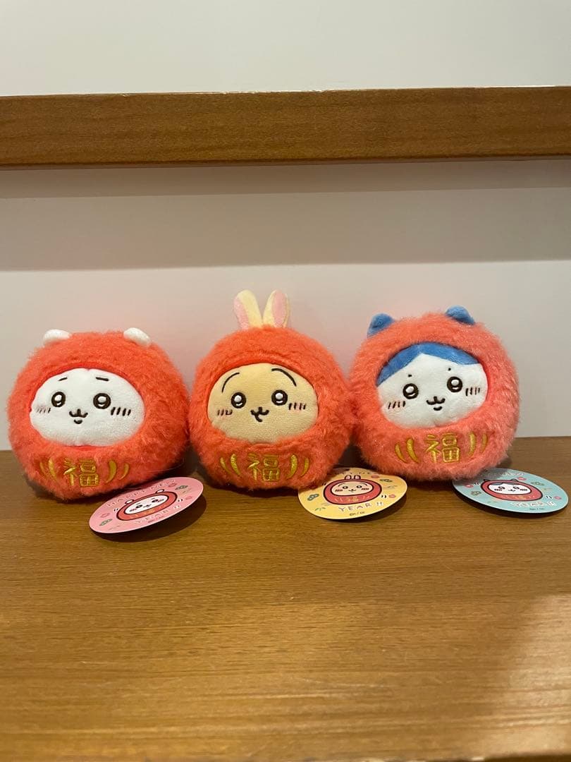 ちいかわ　だるまになっちゃった！　ぬいぐるみ３点セット