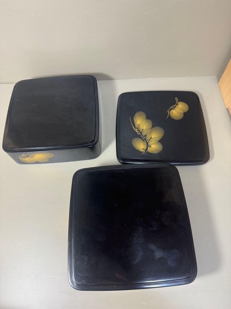 2177  古美術 輪島塗 寿光堂造　沈金蒔絵 二段重 重箱 共箱 時代物