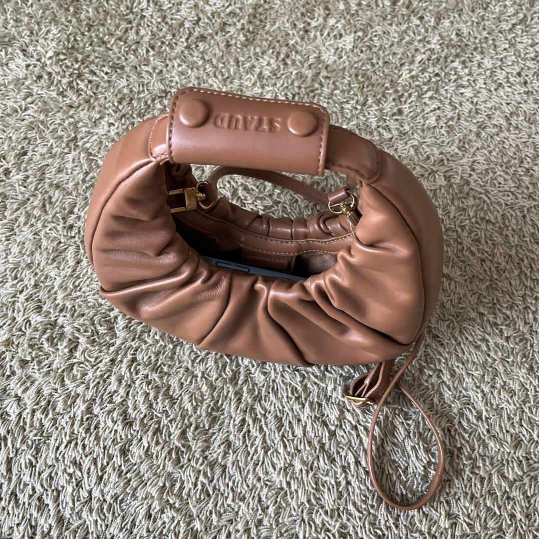 な*ん様 ドゥーズィエムクラス　ムーンバッグ　スタウド