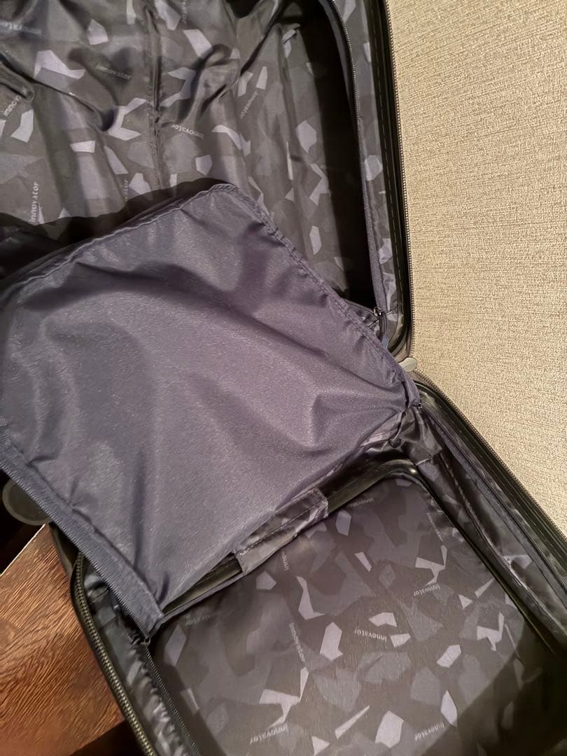 innovator イノベーター スーツケース INV20 33L ブラック系