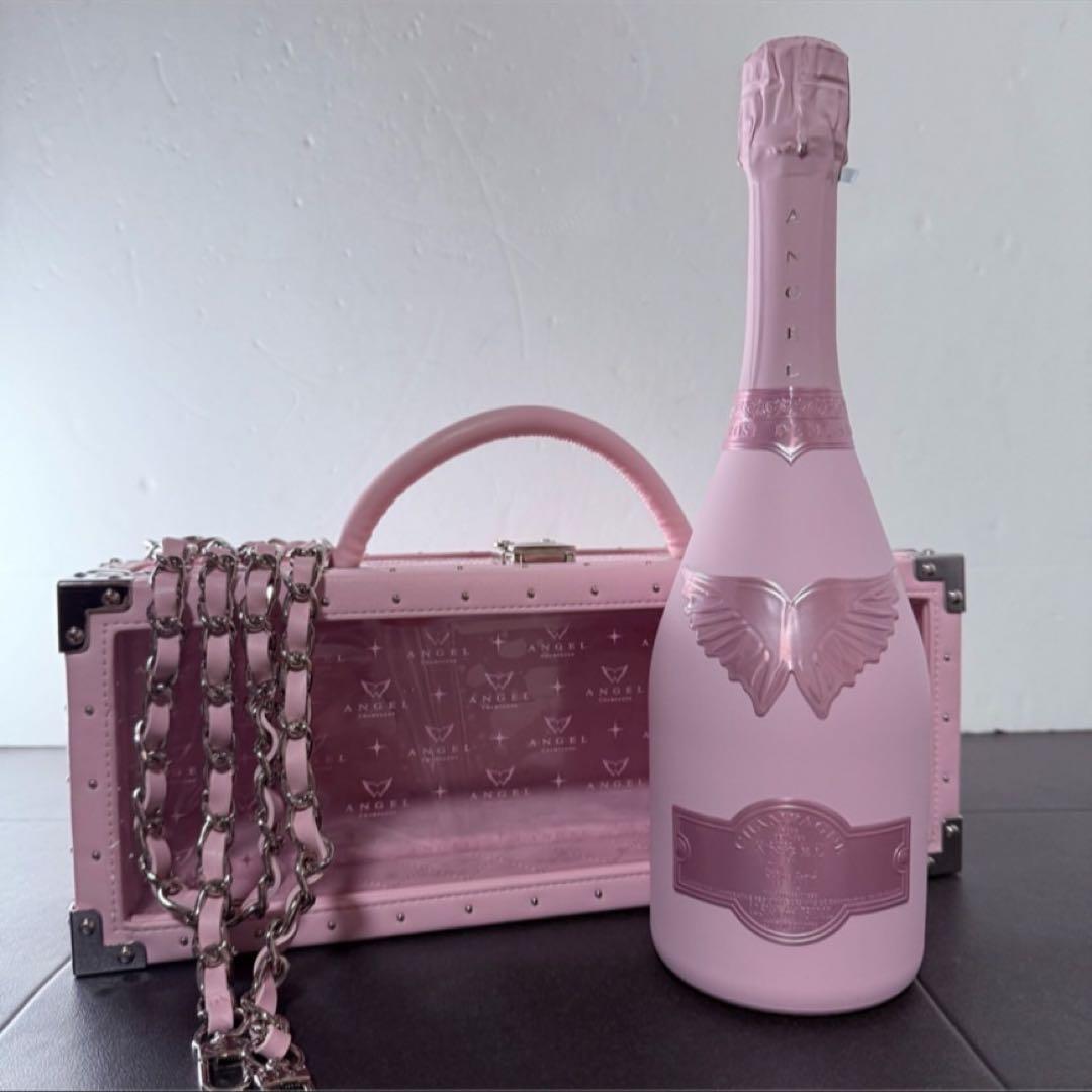 美品　新品未開封 エンジェル ドゥミセック ロゼ ピンク シャンパン　鍵あり