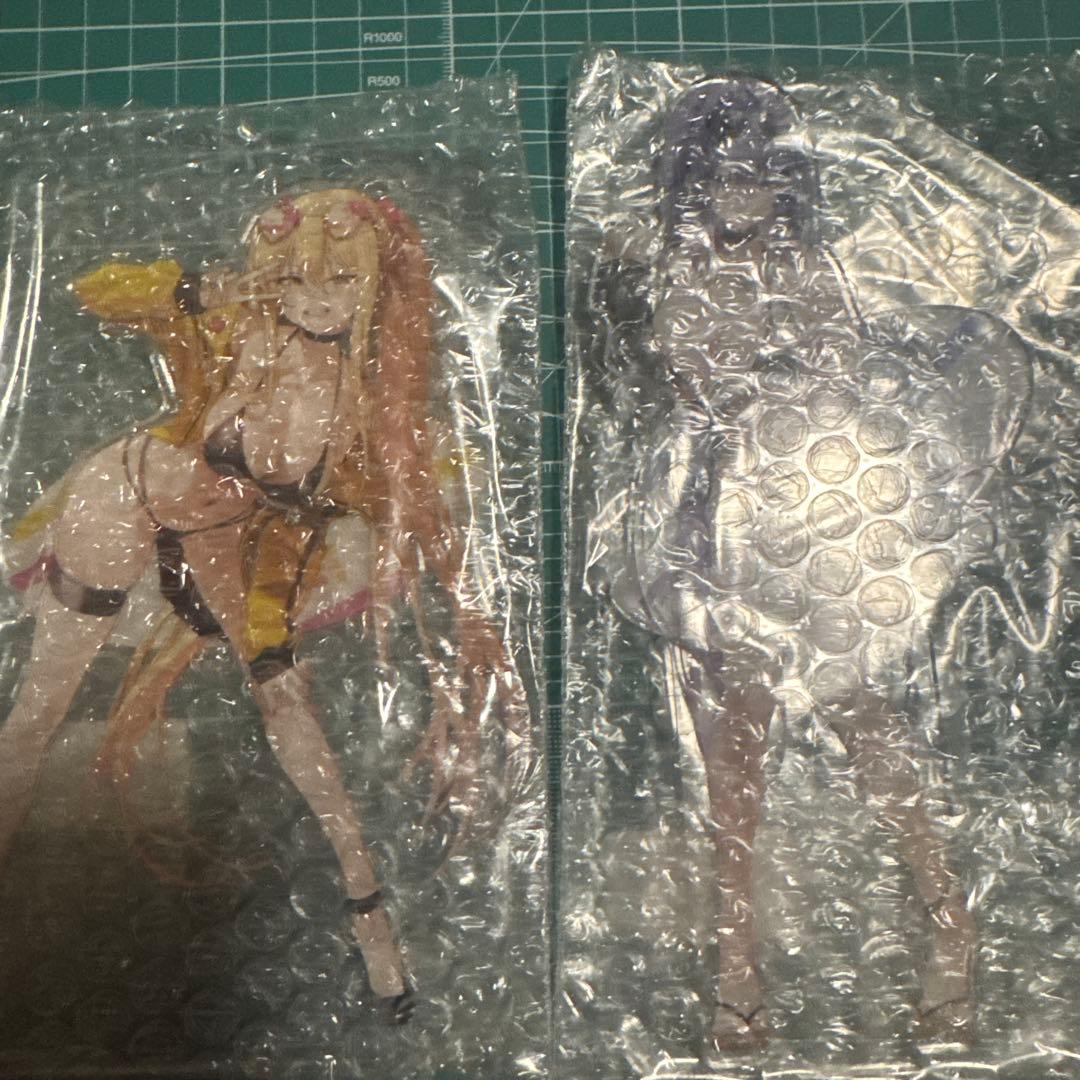 ユナ＆サユリ 専用台座付き2体セット あみあみ特典付き