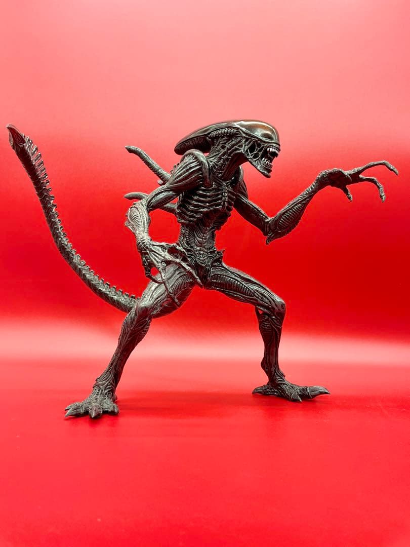 プレデター　リアル　フィギュア　エイリアンvsプレデター　プレミアムvar