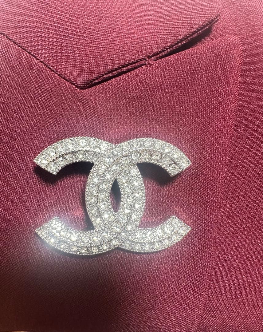 CHANEL CCロゴ ブローチ シルバー ラインストーン