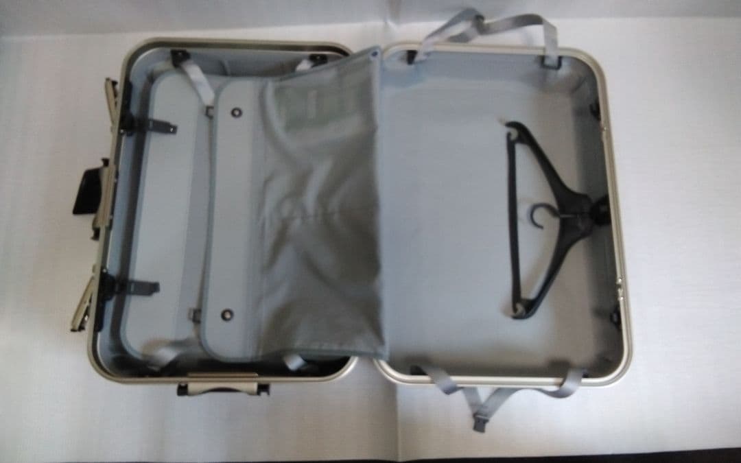 【プロテカ】スーツケース 日本製 レクトクラシックII 67L NIZ④