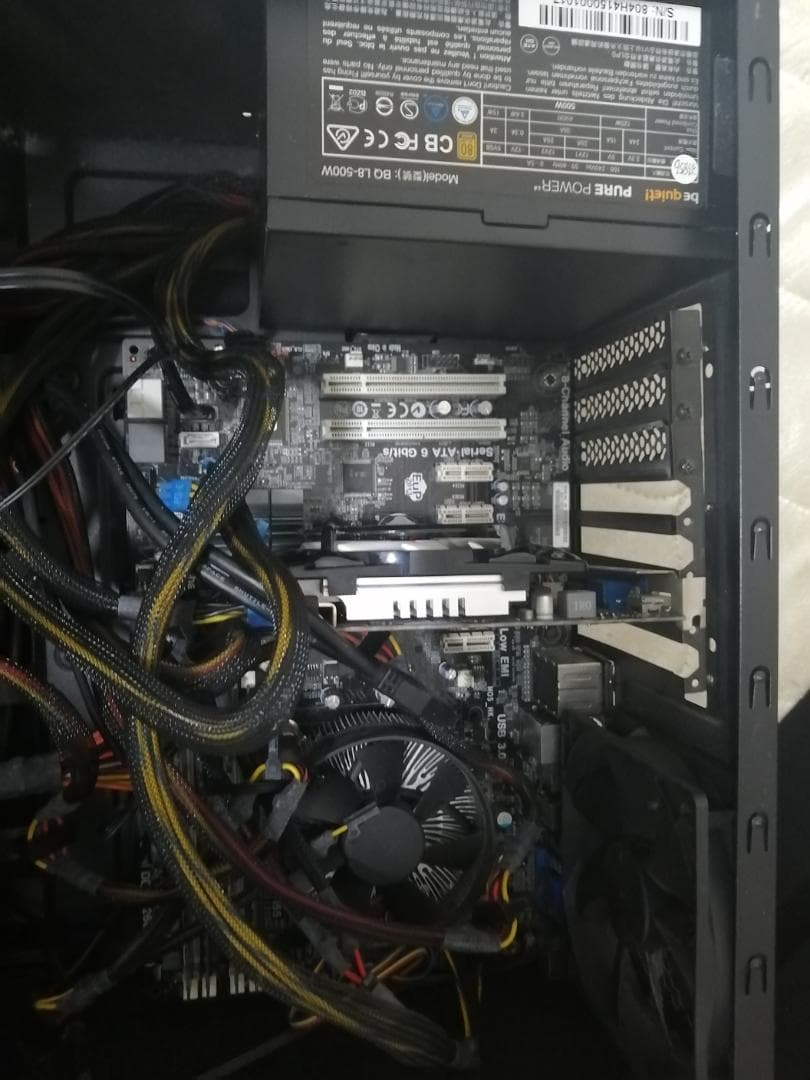 i7 3770k Corsairケース MEM8G GTX650 モニタ等おまけ