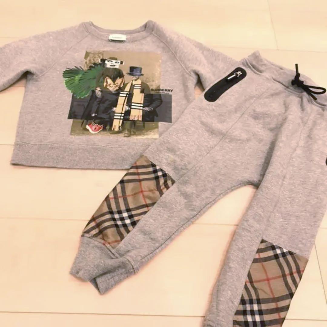 Burberry キッズ　バーバリー　スウェット　4Y 6Y 100〜110