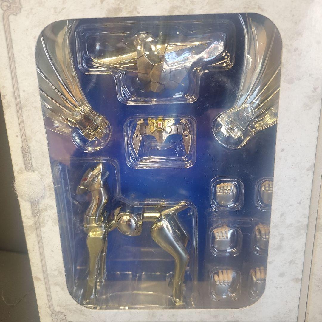 中古。聖闘士星矢。聖闘士聖衣神話、聖矢、氷河セット