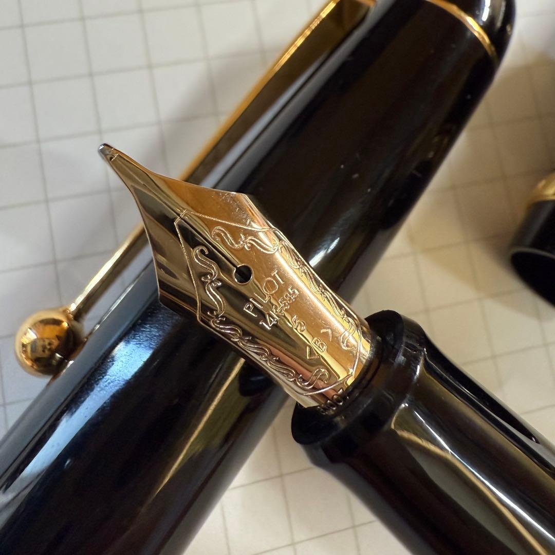 PILOT CUSTOMシリーズ　4本