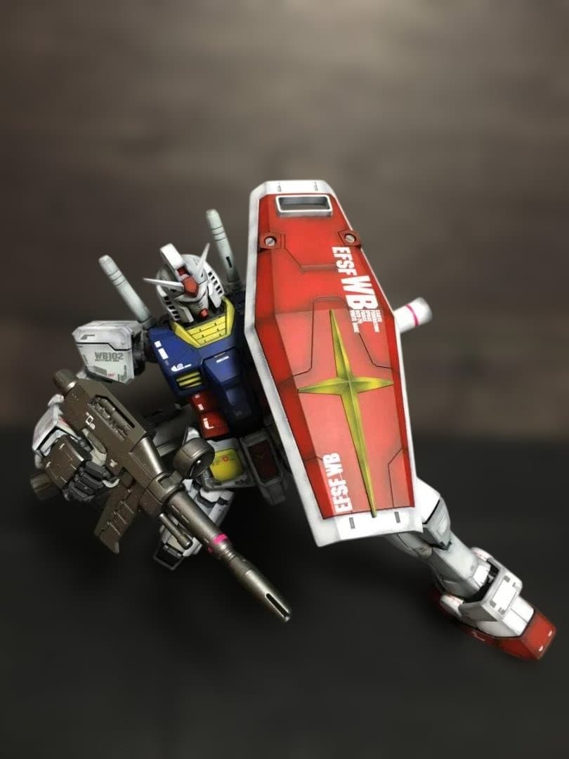 MG 1/100 RX-78-2 ガンダムVer.3.0　全塗装完成品