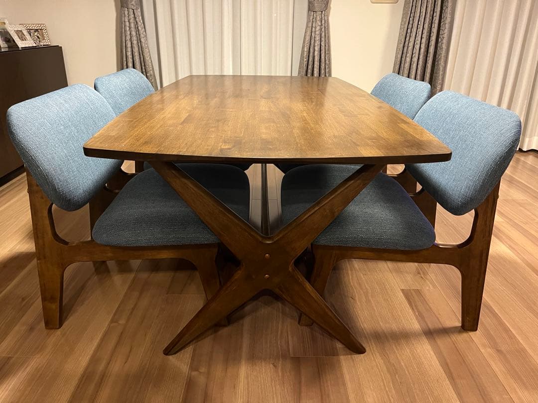 リビングダイニングテーブル•チェア 5点セット