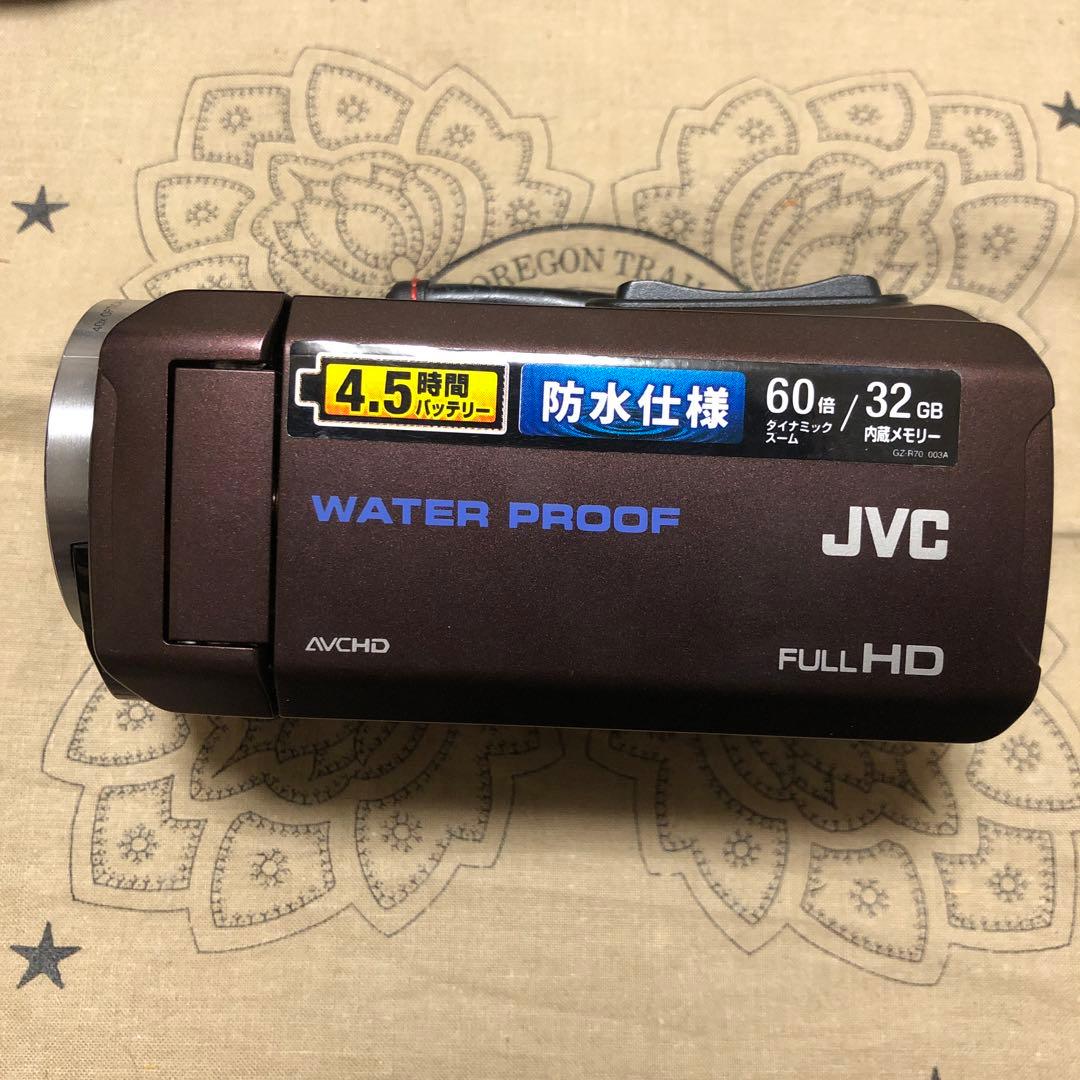 美品 JVC GZ-R70 ビデオカメラ 防水 32GB内蔵メモリー
