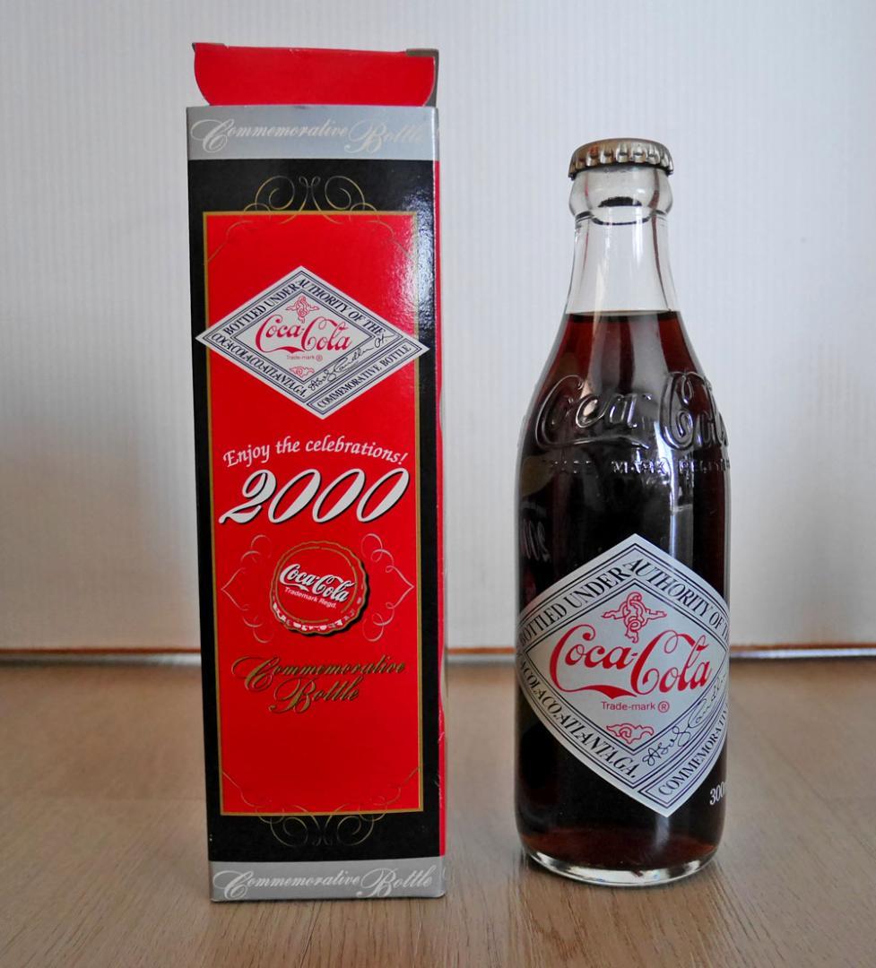 コカ・コーラ 100周年記念　+　2000年限定　ボトル3本セット