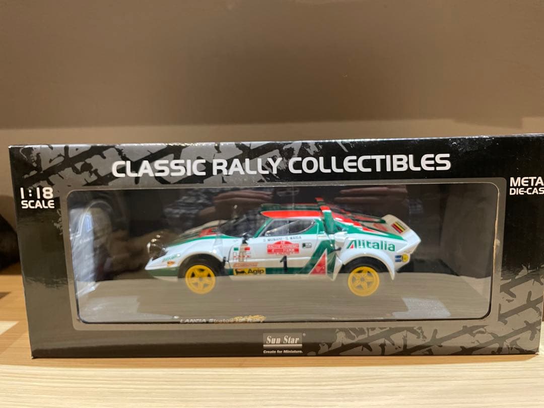ミニカー LANCIA STRATOHF RALLY 1:18