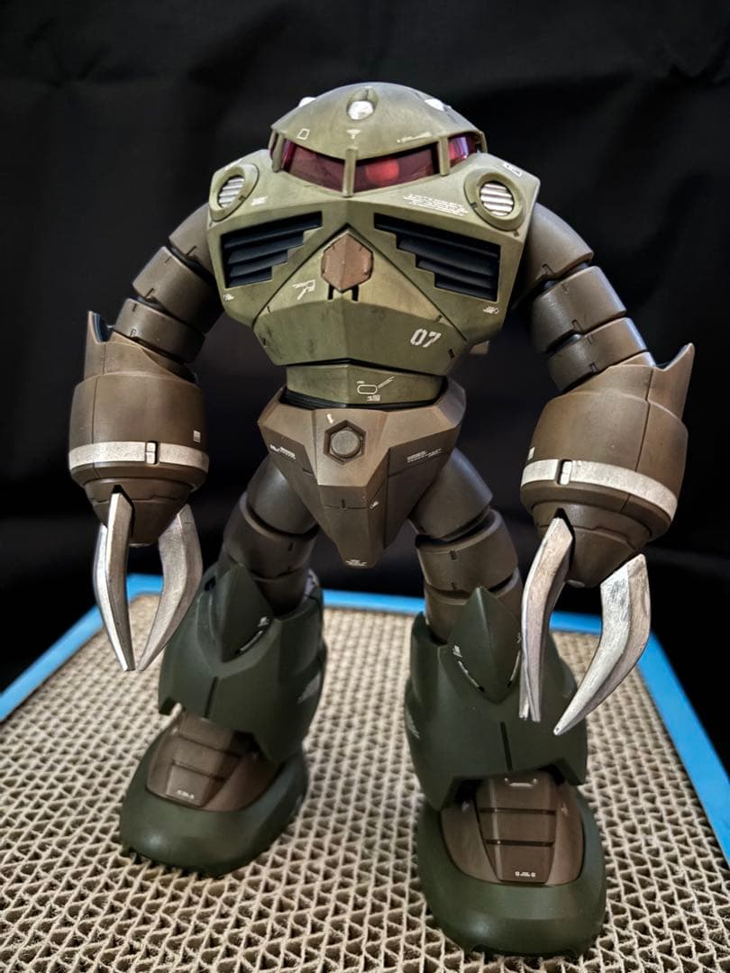 ズゴック (ユニコーンカラーVer )完成品 ガンプラ プレミアムバンダイ