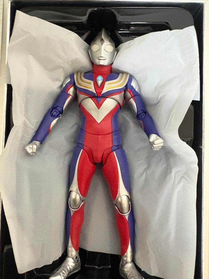 S.H.Figuarts 真骨彫製法 ウルトラマンティガ フィギュアーツ