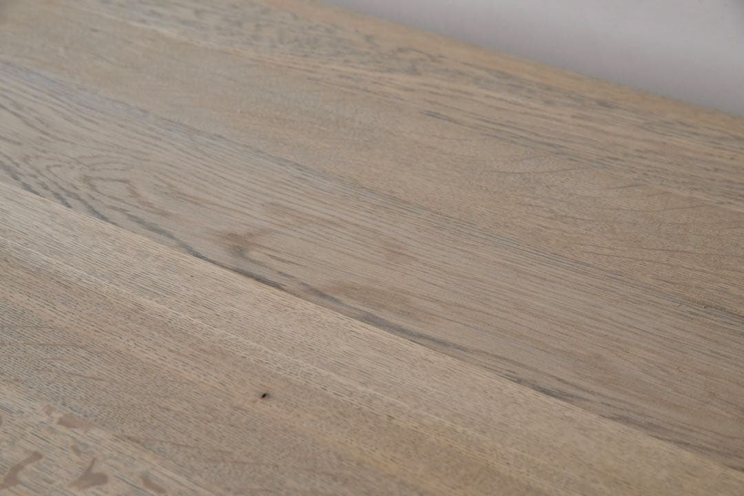 ストリップド家具　アンティークテーブル ろくろ脚テーブル　オークテーブル　古家具