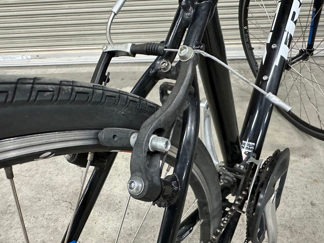 t　クロスバイク TREK FX1