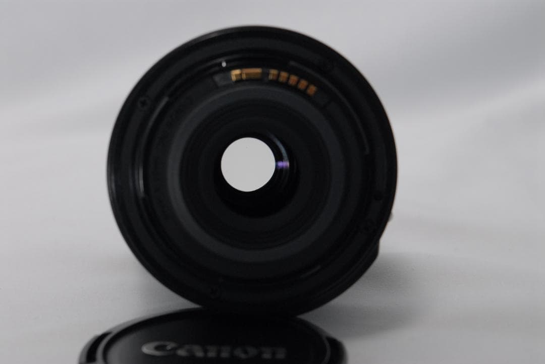 【美品】キャノン Kiss X2★一眼レフカメラ★入門機 Canon