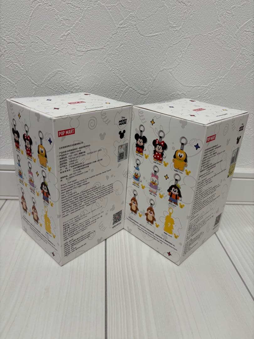 POP MART ミッキーファミリー２個ワンピースラブブ２個