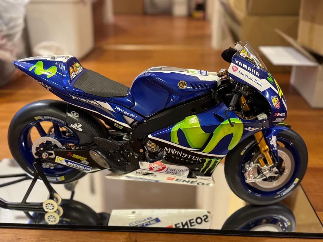 ❗️美品　毎日〜1000円値下げ❗️YAMAHA YZR バレンティーノロッシモデル