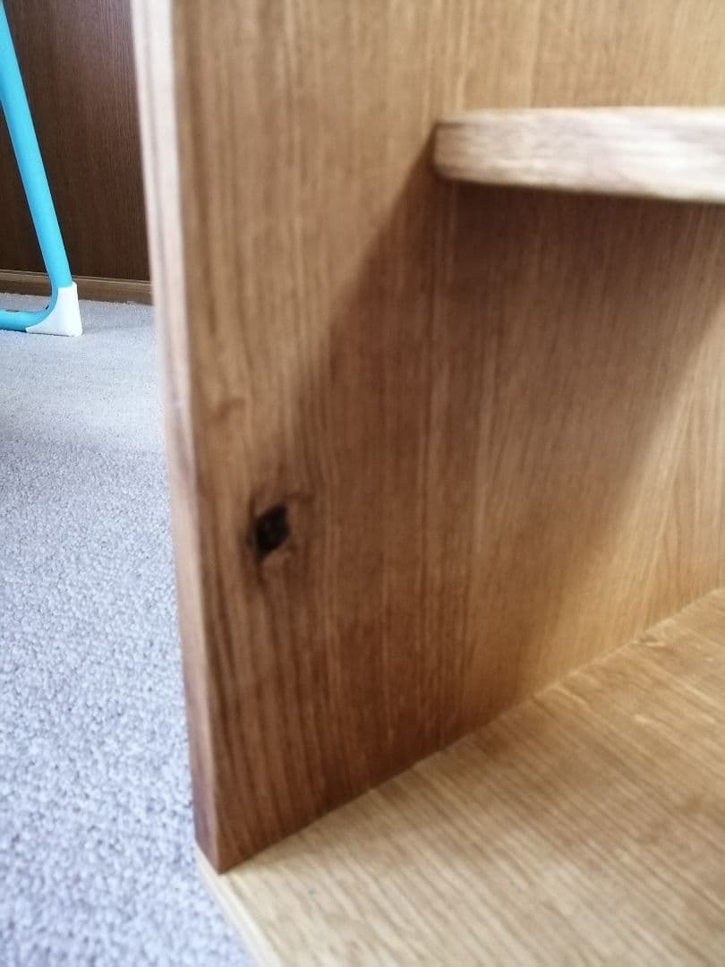 サイド・テーブル、スツール