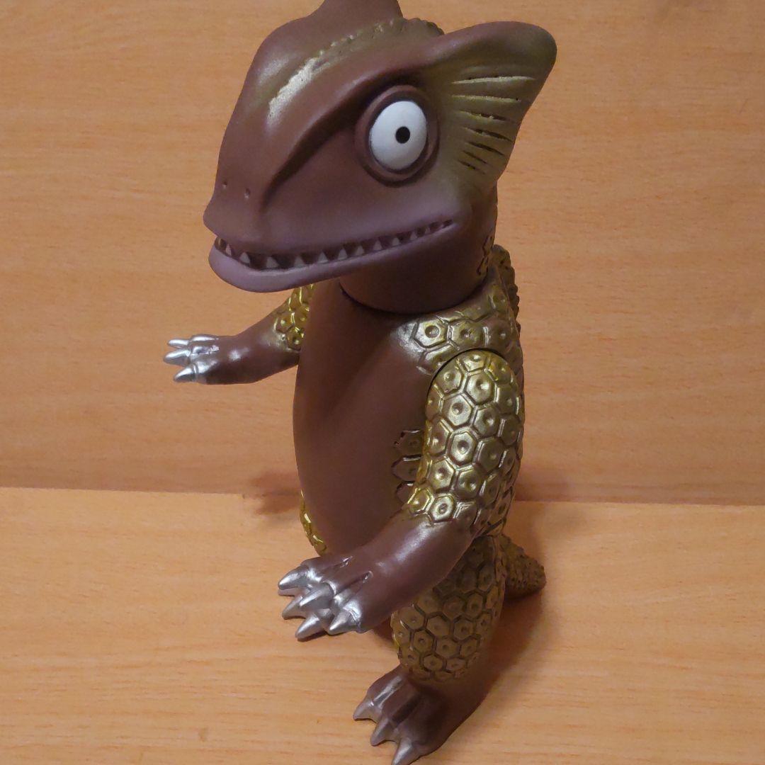 ピーター　ソフビ　スタンダード　ウルトラマン