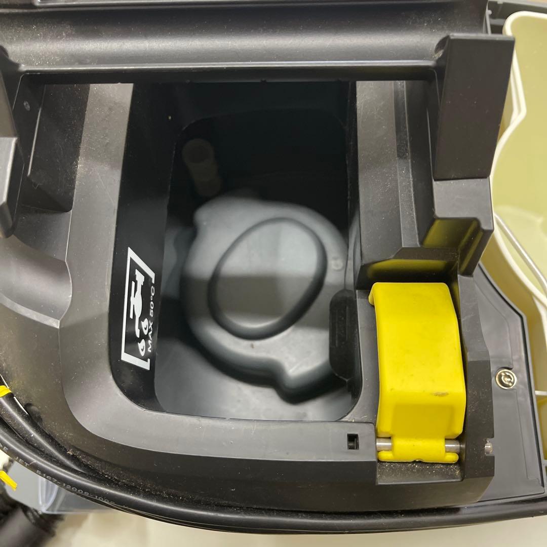 KARCHER Puzzi 8/1C プロフェッショナルリンサー　中古美品です。