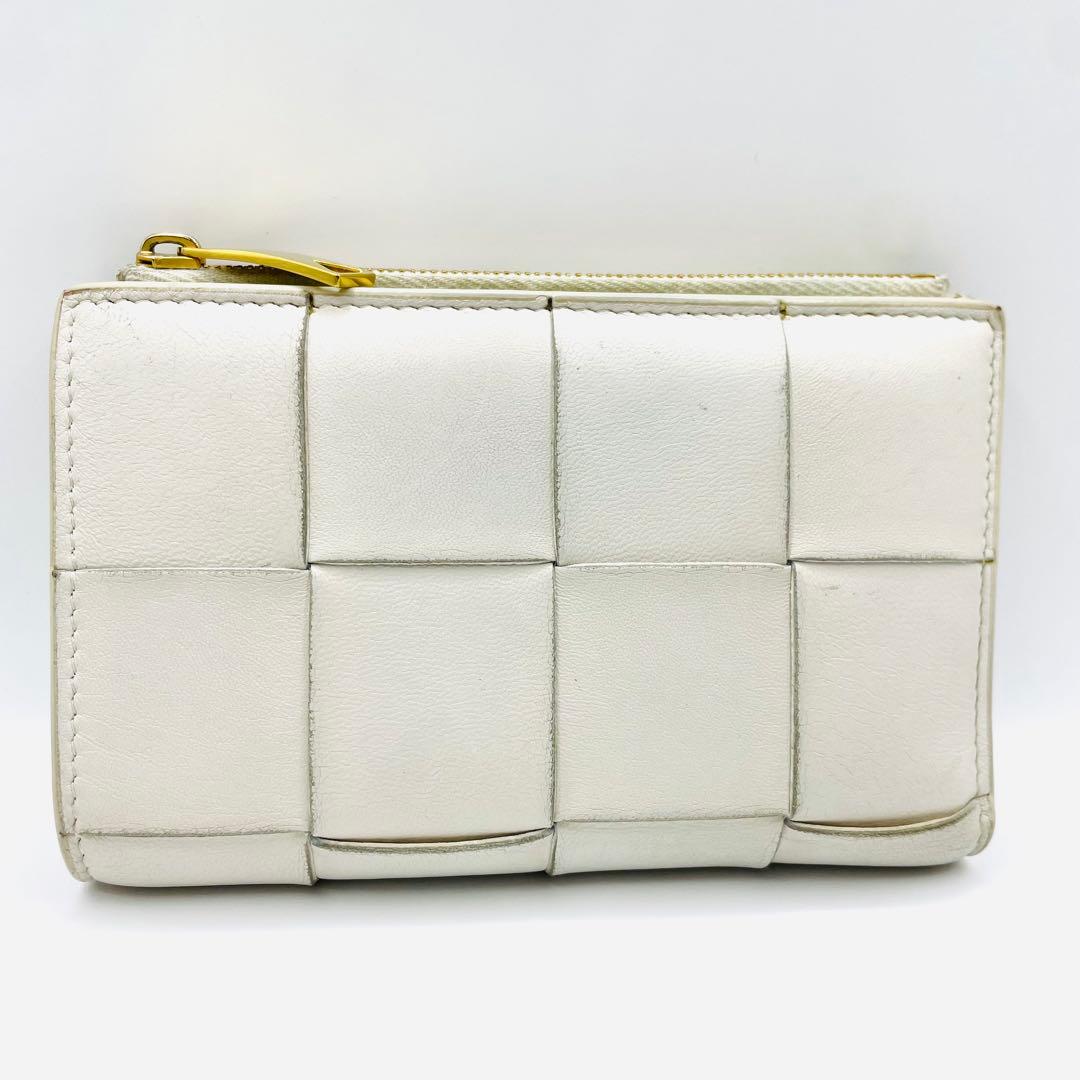 良品◇現行 ボッテガヴェネタ 二つ折り財布 ホワイト コンパクトウォレット