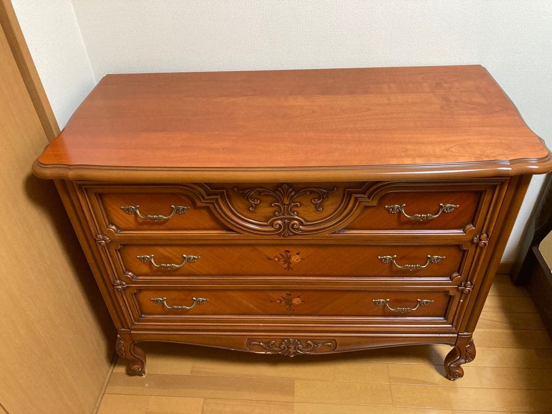 【とき乃】アンティーク　猫脚　西洋スタイル 木製チェスト 3引き出し