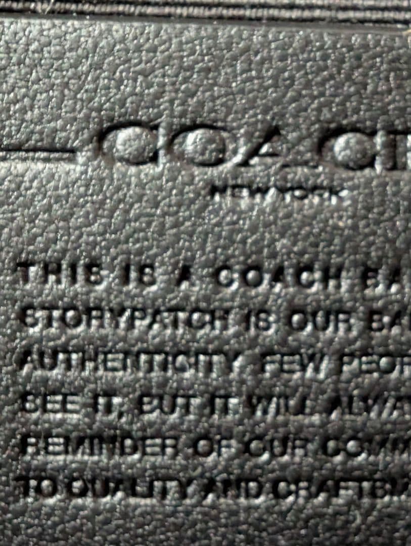 COACHショルダーバッグ　ブラウン