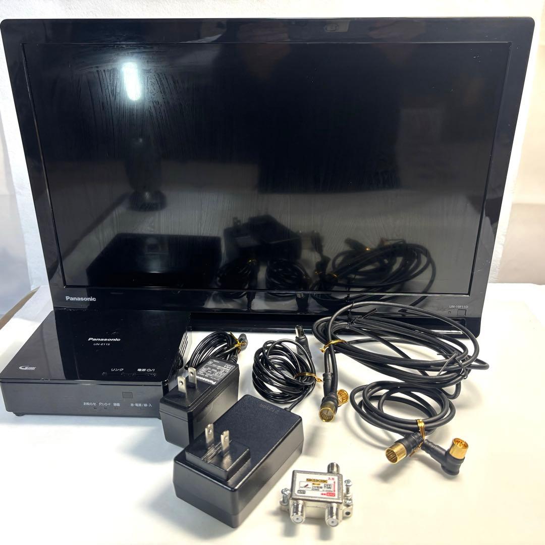 プライベートビエラ　UN-19F11-K ポータブルテレビ　美品　おまけ付き