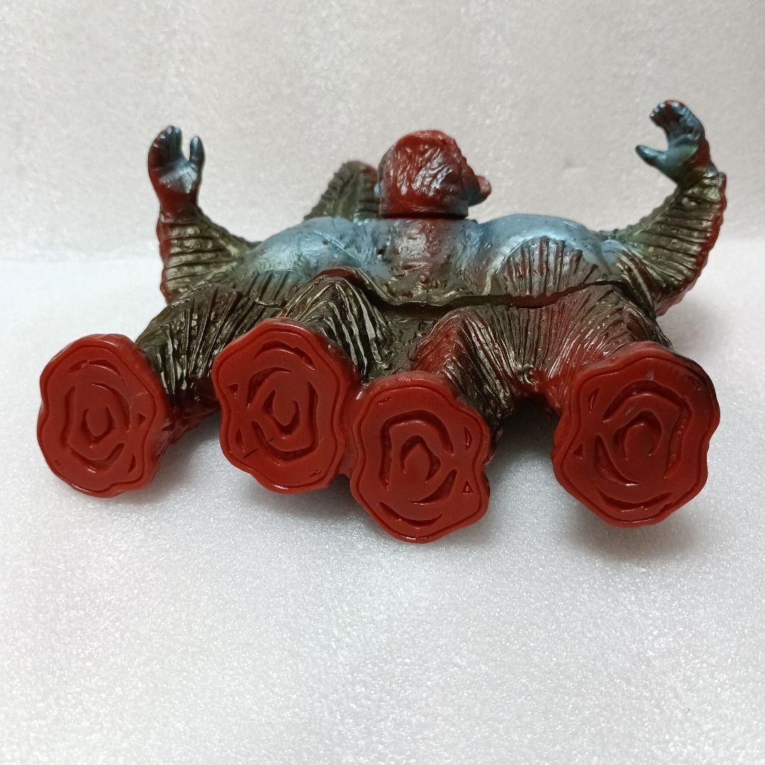 ポピー　キングザウルスシリーズ　ペスターソフビ