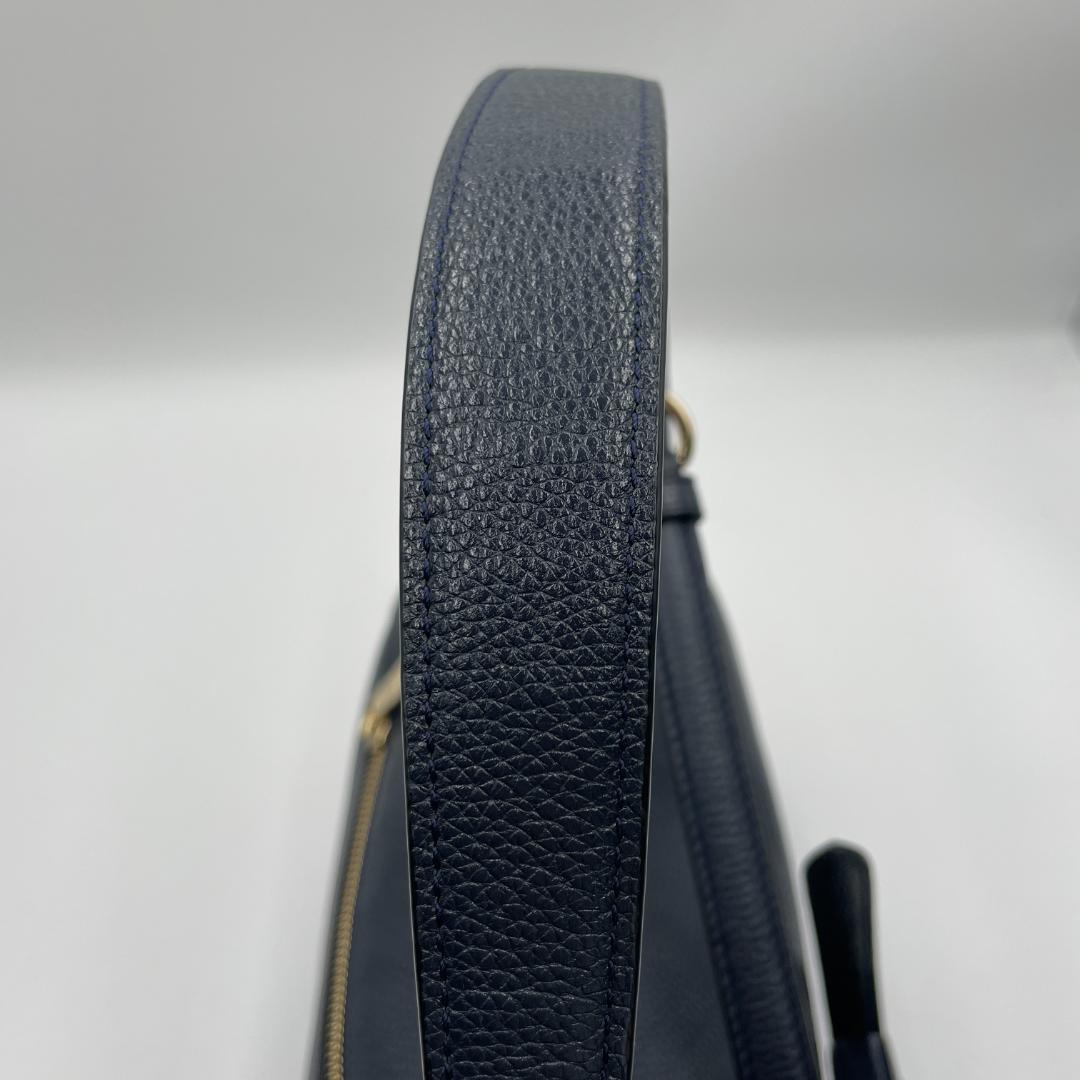 良品 COACH ショルダーバッグ レザー ブラック ホーボー 斜め掛け