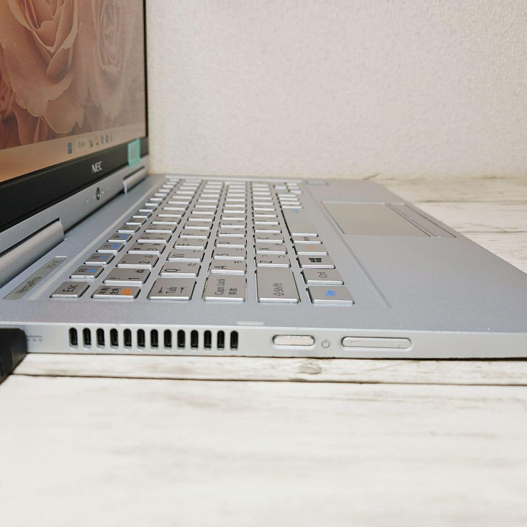 タッチパネル♪NEC タブレットPC 第8世代 Core i5 SSD カメラ付