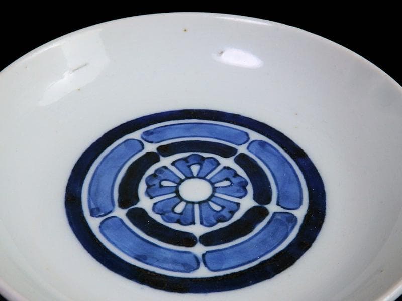 古伊万里　染付　丸に五瓜に唐花の図　家紋　４寸半皿　E90AS-CPb