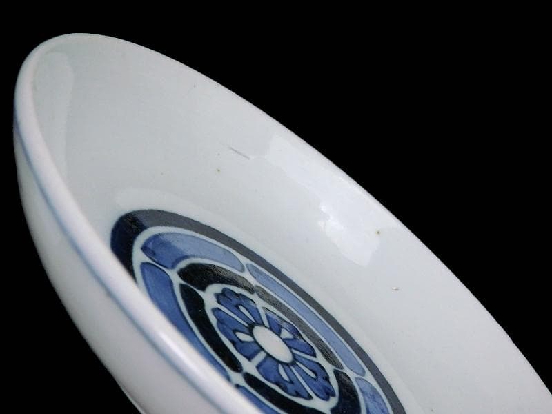 古伊万里　染付　丸に五瓜に唐花の図　家紋　４寸半皿　E90AS-CPb