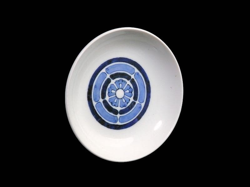 古伊万里　染付　丸に五瓜に唐花の図　家紋　４寸半皿　E90AS-CPb