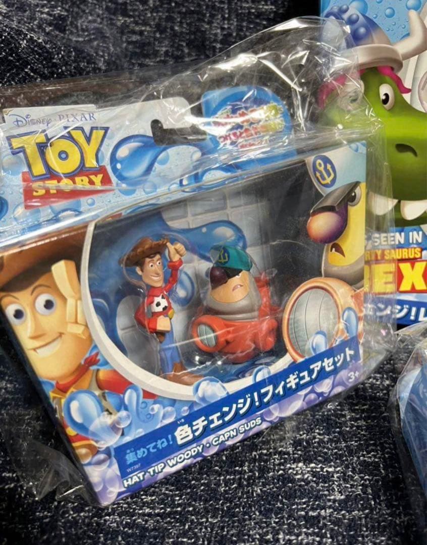 トイストーリー　パーティーザウルスレックス　レックスはお風呂の王様　フィギュア