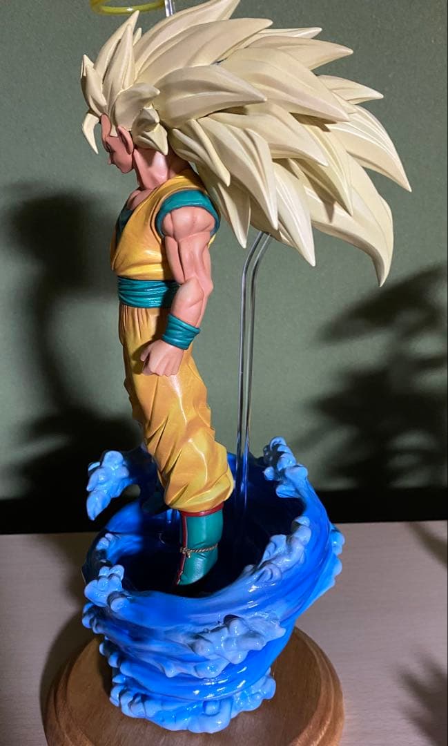 ドラゴンボール 孫悟空 超サイヤ人3 リペイント フィギュア