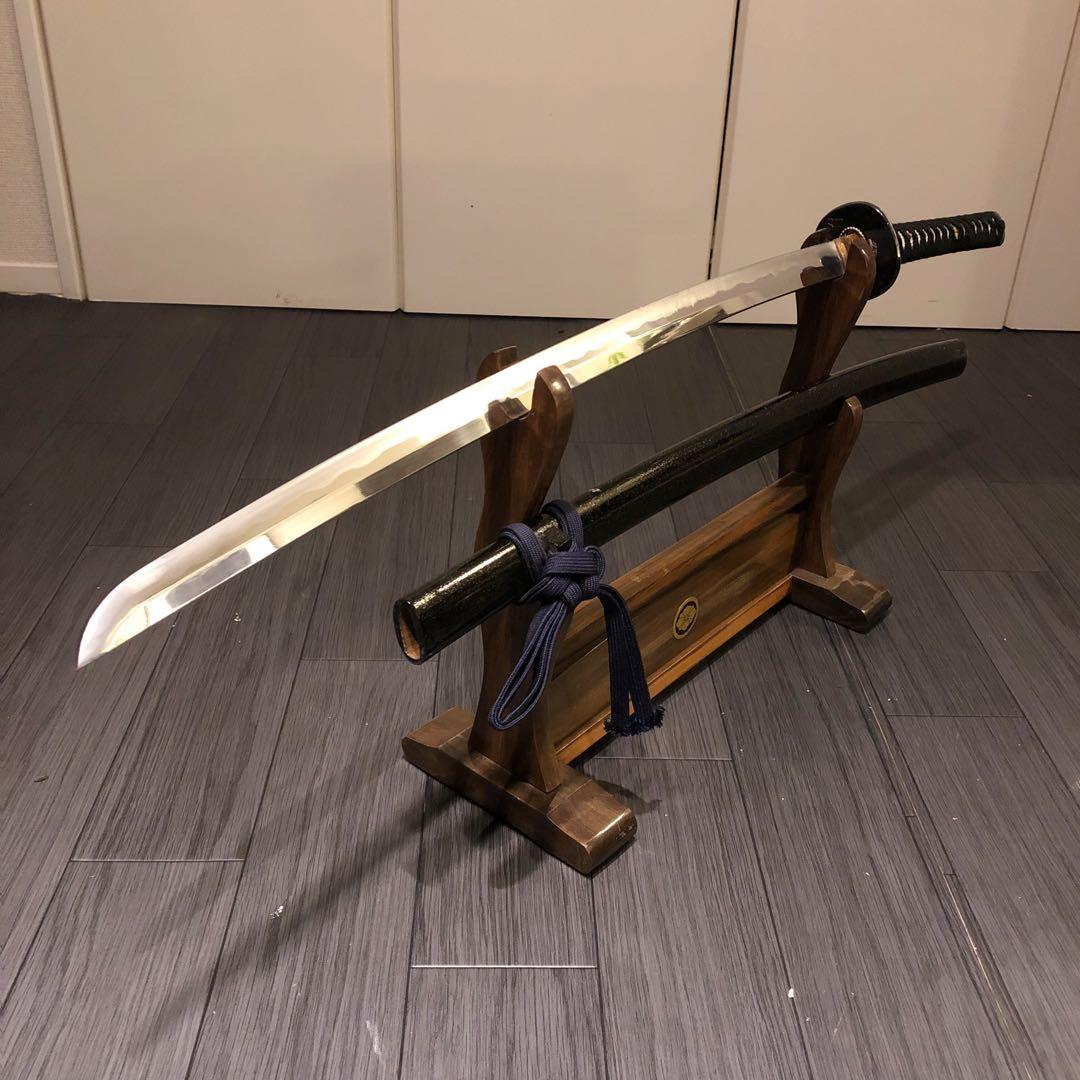 高級模造刀　居合刀　黒拵え　亜合金刀身　優乱刃紋