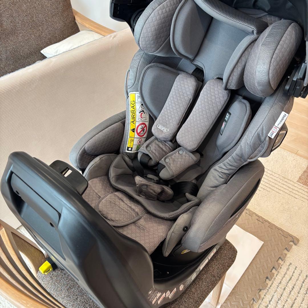 【美品】ApricaフラディアグロウISOFIX360°セーフティプレミアム