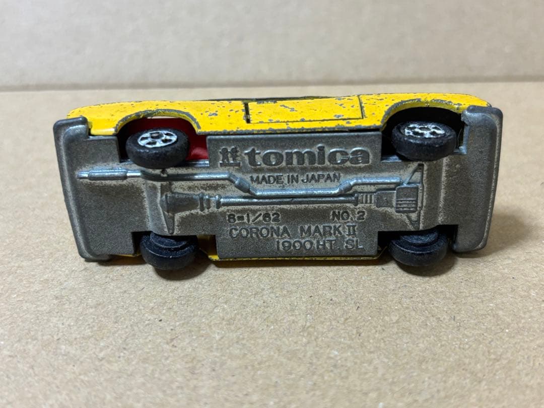 トミカ 1Aホイール コロナ マークII 黄色 黒箱 日本製
