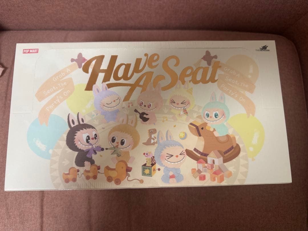 【正規品】ラブブ1BOX（６個入）Have a Seat Plushseries