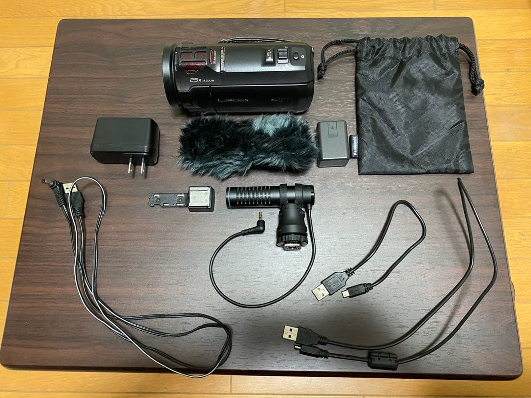 Panasonic HC-VX985M 4Kビデオカメラ（マイク付き）