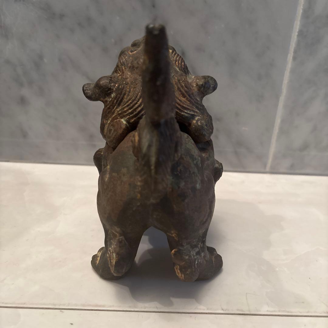 アンティーク可愛らしくも威厳のある唐獅子の芸術的な彫刻造形の鉄・真鍮の香炉