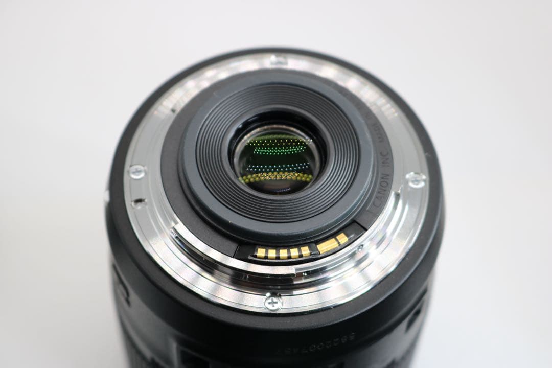 超美品 【Canon EF-S 18-135mm IS USM】 EFレンズ