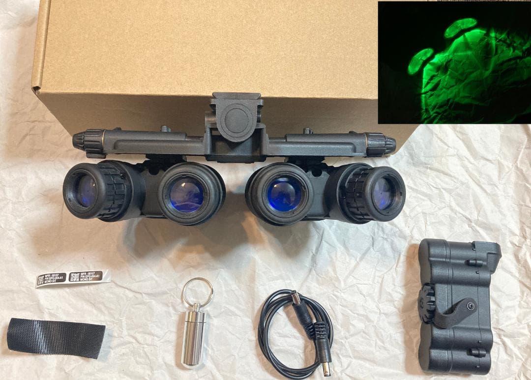 【発光モデル】GPNVG-18 4眼ナイトビジョンゴーグル ダミー BK